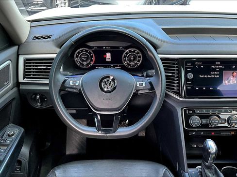 Used 2019 Volkswagen Atlas SEL Premium image 5
