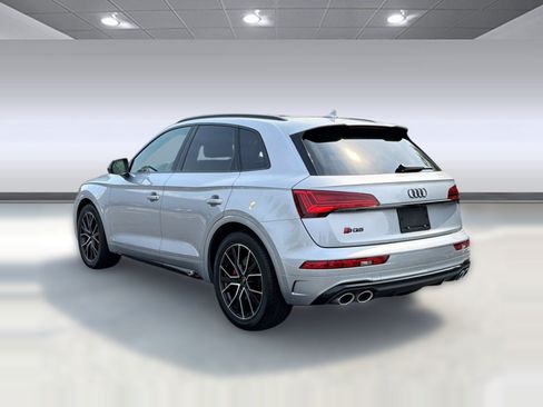Used 2023 Audi SQ5 Premium Plus w/ Premium Plus Package AWD/4WD image 3