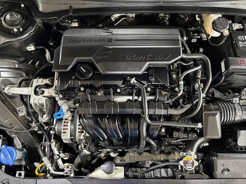 Used 2025 Kia K4 FWD image 25