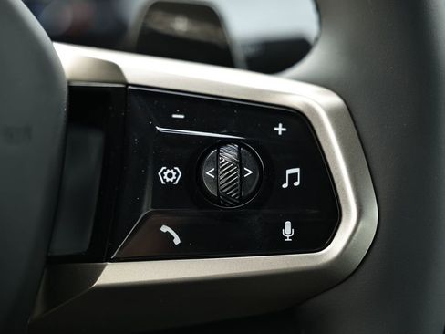 New 2027 BMW 530i RWD image 36
