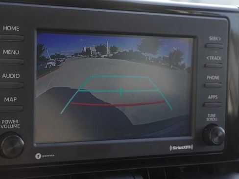 Used 2022 Toyota RAV4 XLE w/ Convenience Package FWD image 26