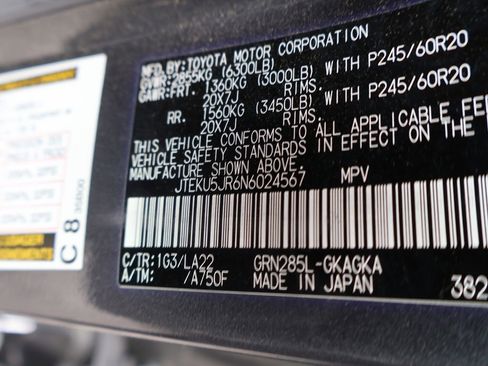 Used 2022 Toyota 4Runner Limited AWD/4WD image 41