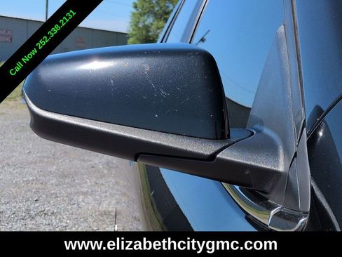 Used 2023 Chevrolet Equinox LT w/ Driver Convenience Package FWD image 10