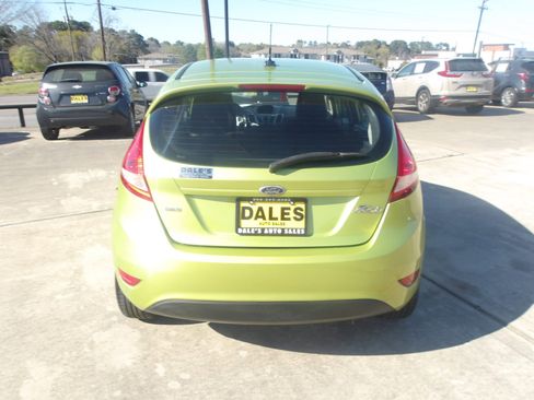 Used 2011 Ford Fiesta SES image 12