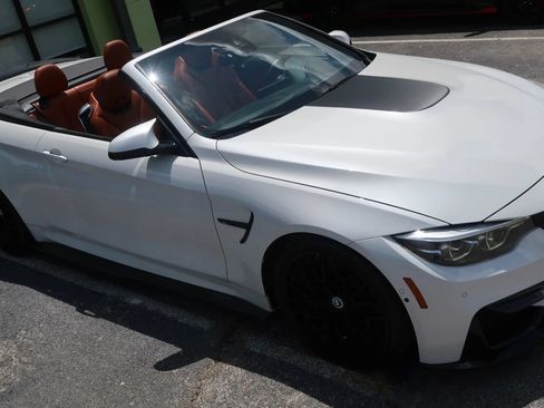 Used 2019 BMW M4 Convertible w/ Competition Package RWD image 39