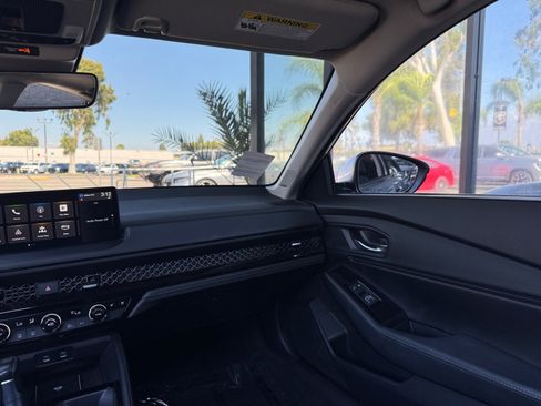 Used 2023 Honda Accord Touring image 20