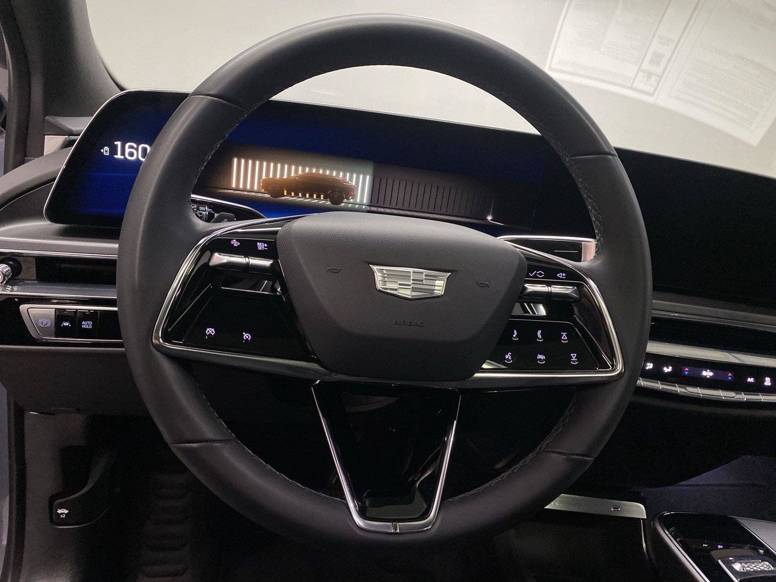 Used 2024 Cadillac Lyriq Tech AWD/4WD image 15