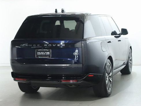 Certified 2023 Land Rover Range Rover SE AWD/4WD image 9
