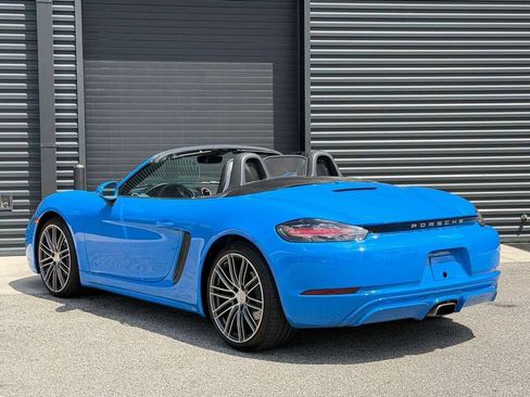 Used 2025 Porsche 718 Boxster image 3