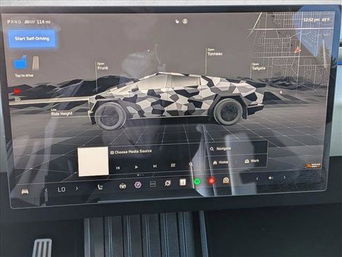 Used 2024 Tesla Cybertruck AWD Crew Cab image 12