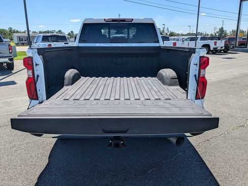 Used 2024 Chevrolet Silverado 2500 LTZ w/ LTZ Plus Package AWD/4WD image 13