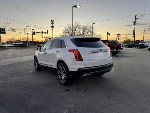Certified 2024 Cadillac XT5 Premium Luxury w/ LPO, Floor Liner Package image 5