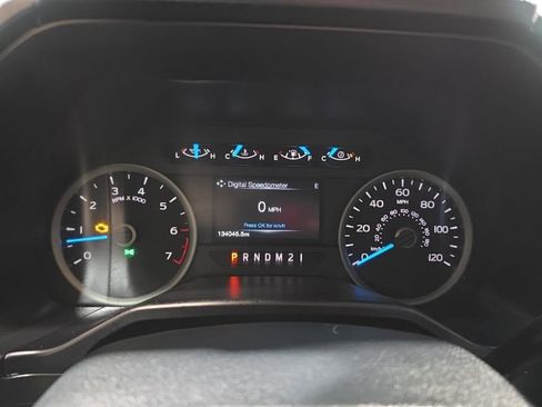 Used 2016 Ford F150 XLT w/ Equipment Group 302A Luxury image 28