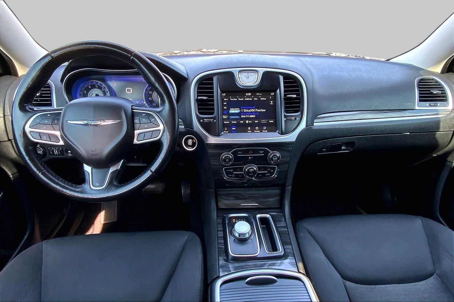 Used 2022 Chrysler 300 Touring w/ Sport Appearance Package RWD image 16