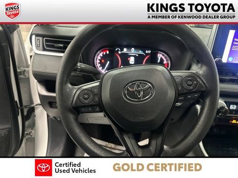 Certified 2025 Toyota RAV4 XLE AWD/4WD image 11