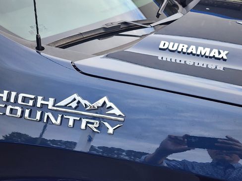 Used 2022 Chevrolet Silverado 1500 High Country image 6