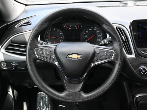 Used 2023 Chevrolet Malibu LT FWD image 10