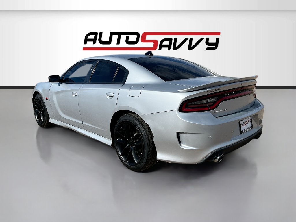 Used 2023 Dodge Charger R/T RWD image 5