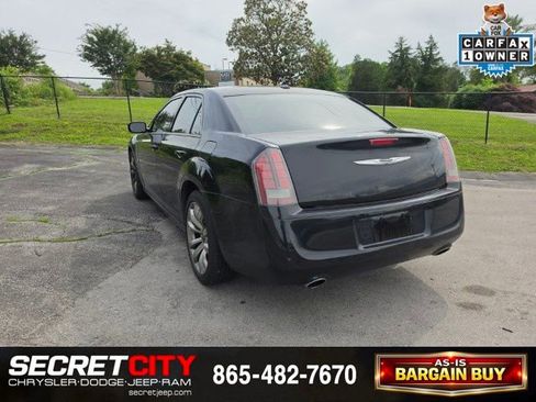 Used 2014 Chrysler 300 S RWD image 7