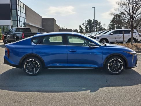 New 2026 Kia K4 GT-Line image 8