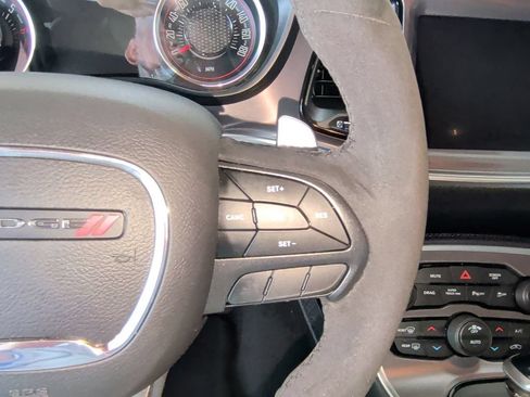 Used 2021 Dodge Challenger R/T Scat Pack RWD image 19