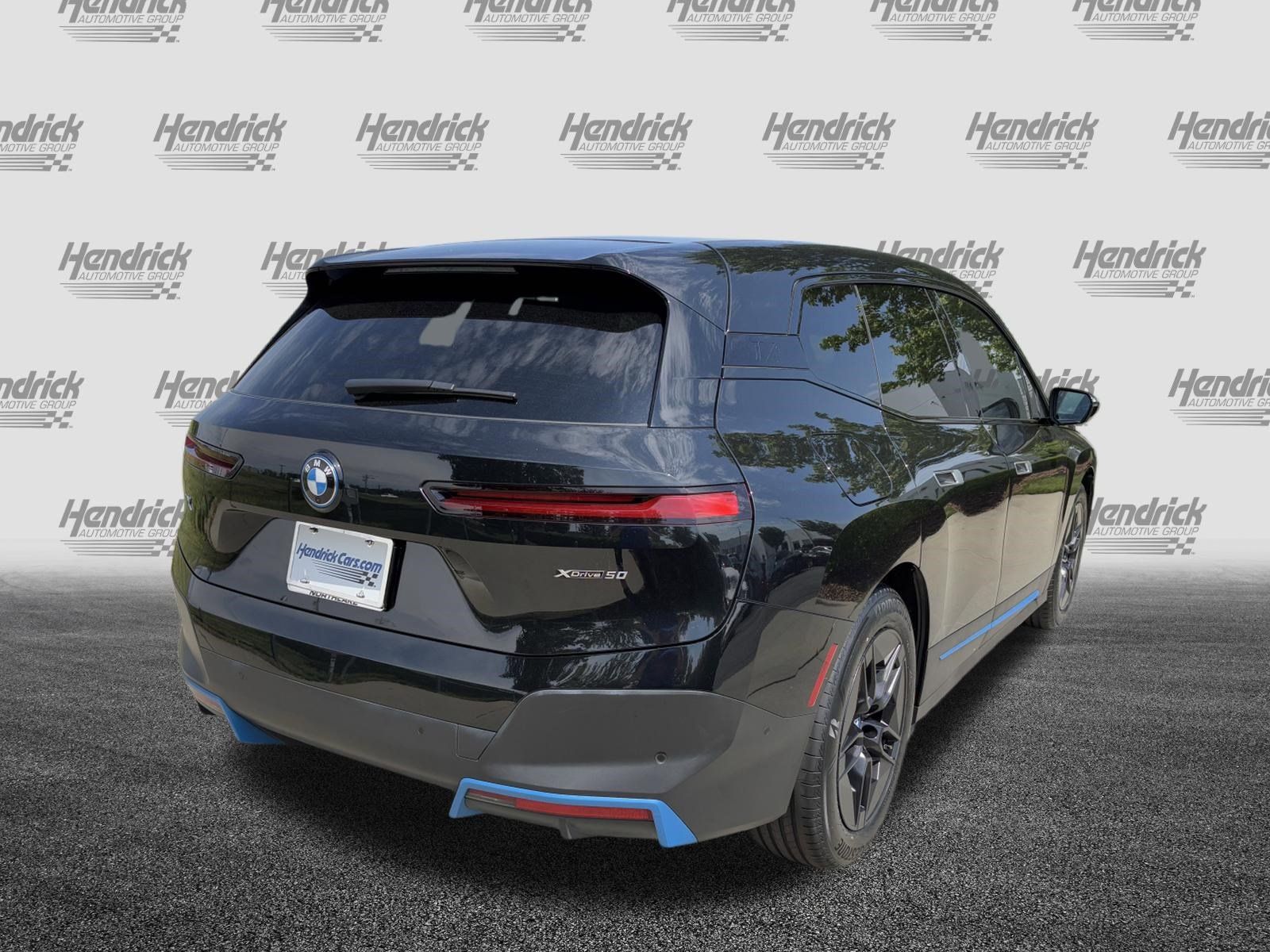 Certified 2023 BMW iX xDrive50 w/ Premium Package AWD/4WD image 11