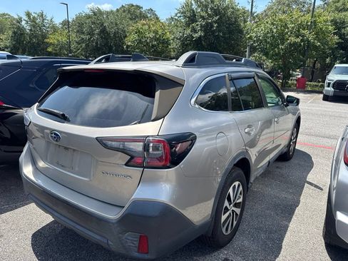 Used 2020 Subaru Outback Premium AWD/4WD image 7