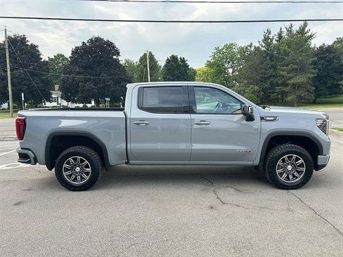 Certified 2024 GMC Sierra 1500 AT4 w/ Technology Package AWD/4WD image 6
