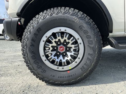 New 2026 Ford Bronco Outer Banks image 12