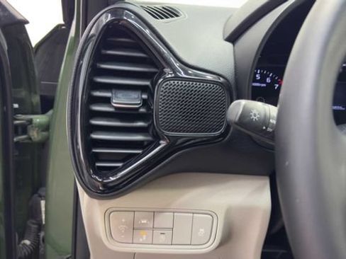 Used 2021 Kia Soul EX FWD image 34