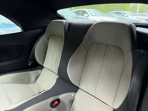 Used 2019 Ford Mustang Convertible RWD image 14
