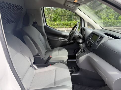 Used 2021 Nissan NV200 SV FWD image 17