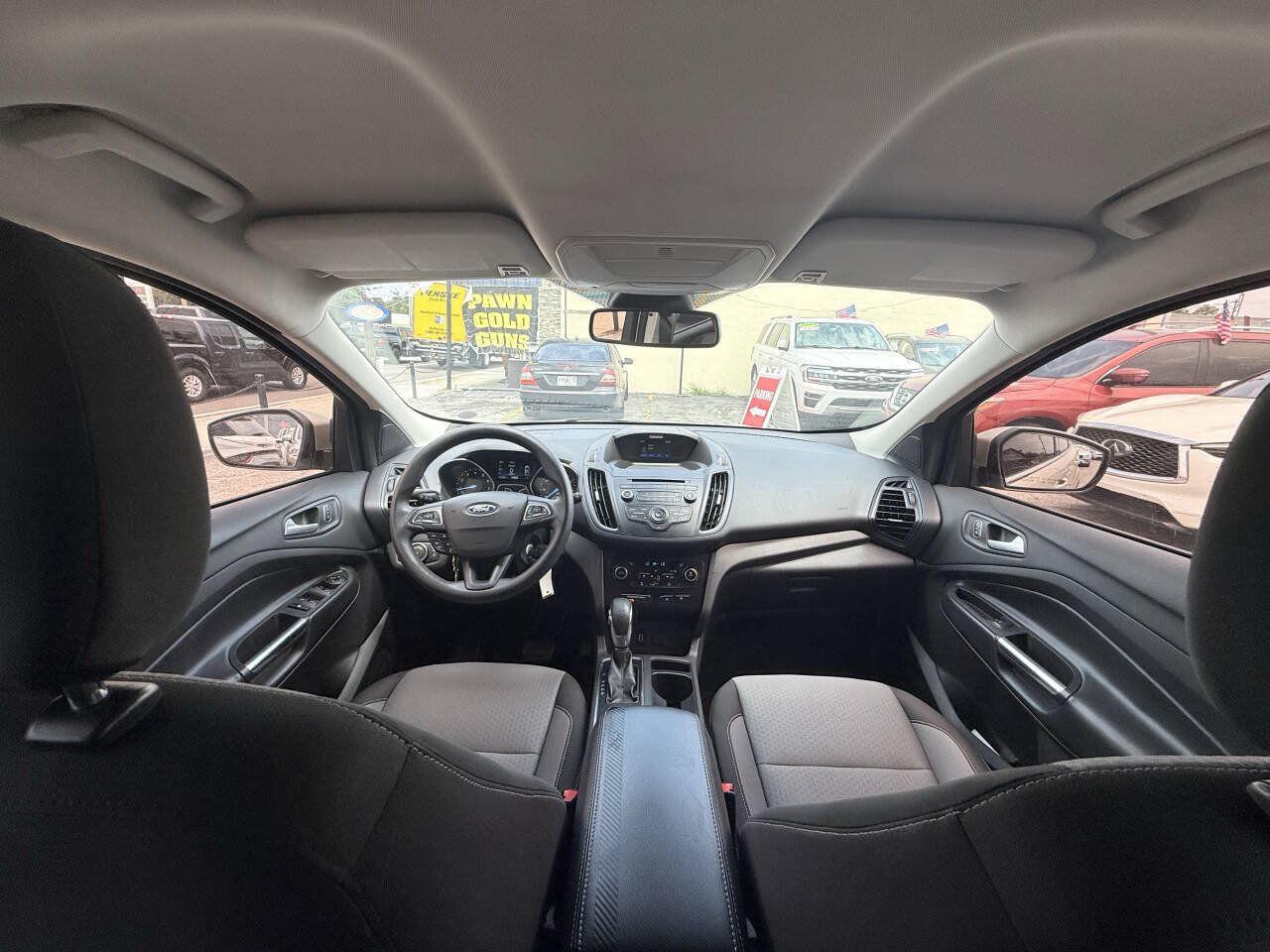 Used 2018 Ford Escape SE w/ Ford Safe & Smart Package AWD/4WD image 19
