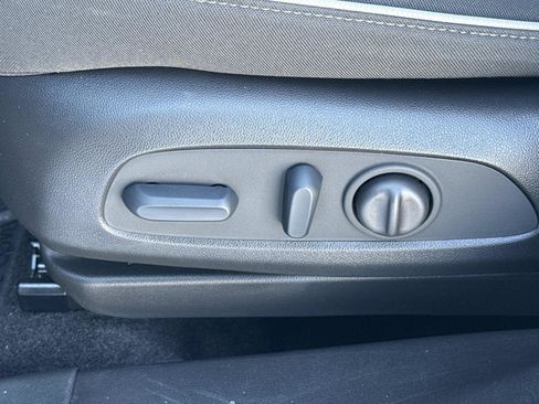 Used 2023 Chevrolet TrailBlazer LT image 15