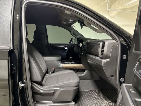 Used 2026 Chevrolet Silverado 1500 LT AWD/4WD image 22