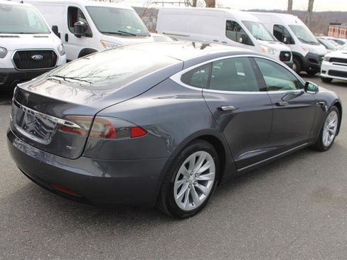 Used 2018 Tesla Model S 100D image 8