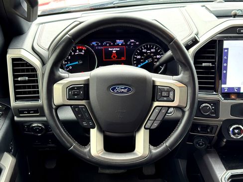 Used 2022 Ford F450 Platinum w/ FX4 Off-Road Package image 24