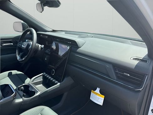 New 2026 GMC Terrain AT4 image 11