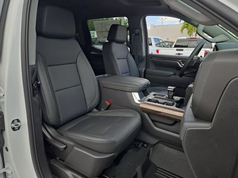 New 2026 Chevrolet Silverado 1500 RST AWD/4WD image 17