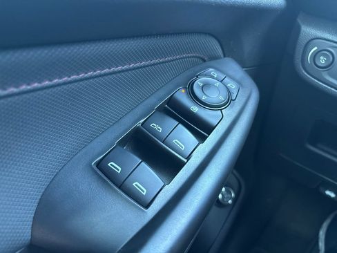 Used 2022 Chevrolet TrailBlazer RS w/ Sun and Liftgate Package FWD image 8