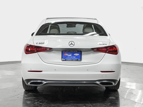 Used 2025 Mercedes-Benz C 300 4MATIC Sedan image 5