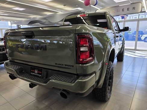 New 2026 RAM 1500 Big Horn AWD/4WD image 4