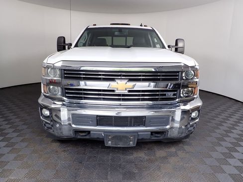 Used 2015 Chevrolet Silverado 3500 LTZ AWD/4WD image 10