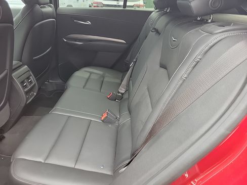 Used 2024 Cadillac XT4 Premium Luxury FWD image 16