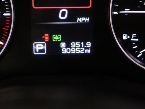 Used 2024 Subaru Ascent Limited w/ Technology Package AWD/4WD image 39