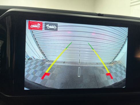 New 2025 Jeep Wrangler Unlimited Rubicon w/ Safety Group image 12