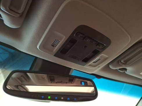 Used 2018 Toyota Camry XSE image 27