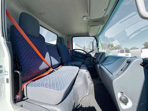New 2024 Chevrolet Low Cab Forward RWD image 22