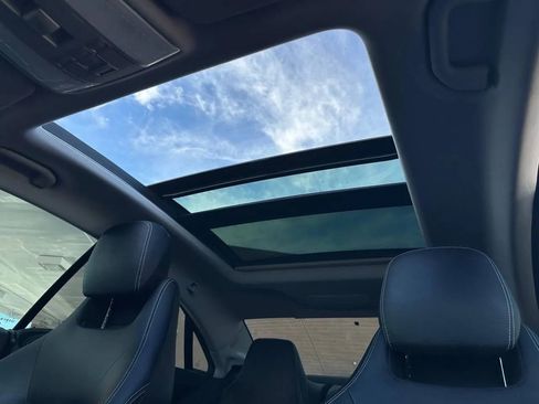 Used 2010 Mercedes-Benz E 350 Coupe image 34