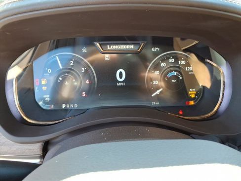 New 2026 RAM 2500 Limited AWD/4WD image 11